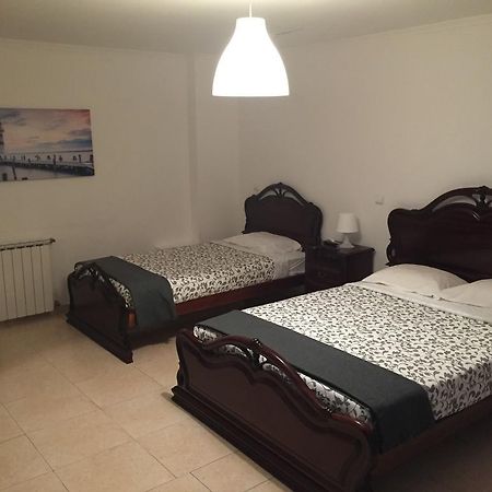 Granada Holidays Guest House Сао Мартино до Порто Екстериор снимка