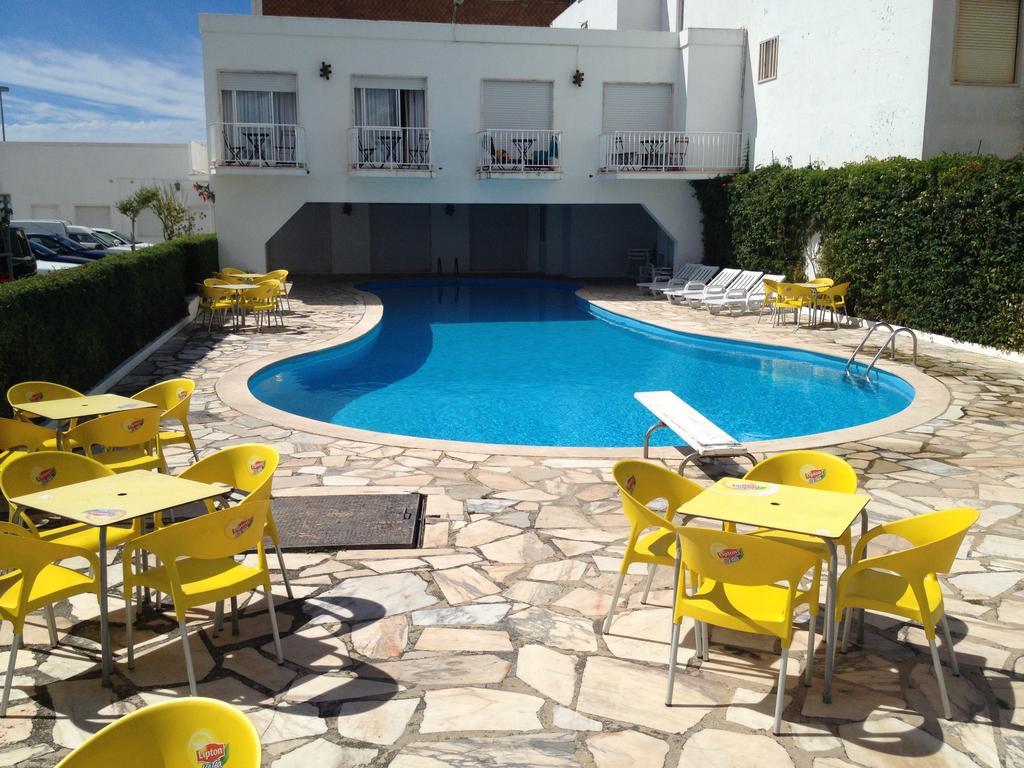 Granada Holidays Guest House Сао Мартино до Порто Екстериор снимка