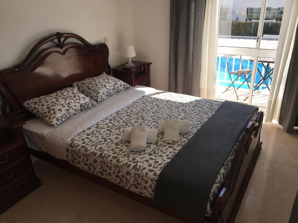 Granada Holidays Guest House Сао Мартино до Порто Екстериор снимка