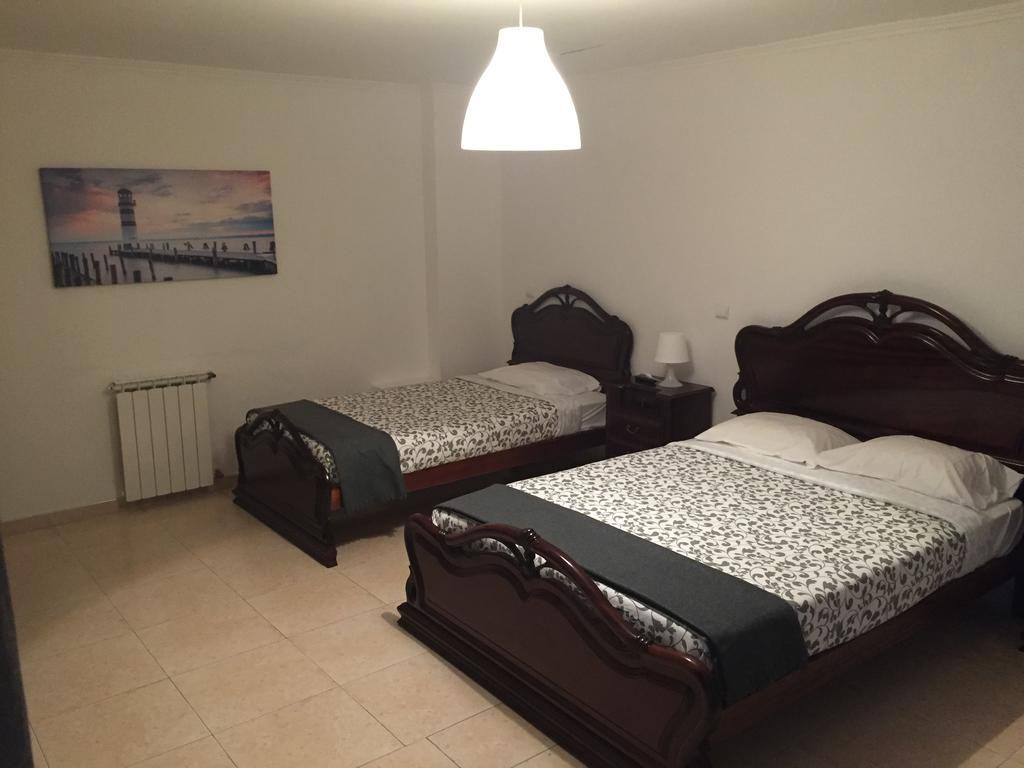 Granada Holidays Guest House Сао Мартино до Порто Екстериор снимка